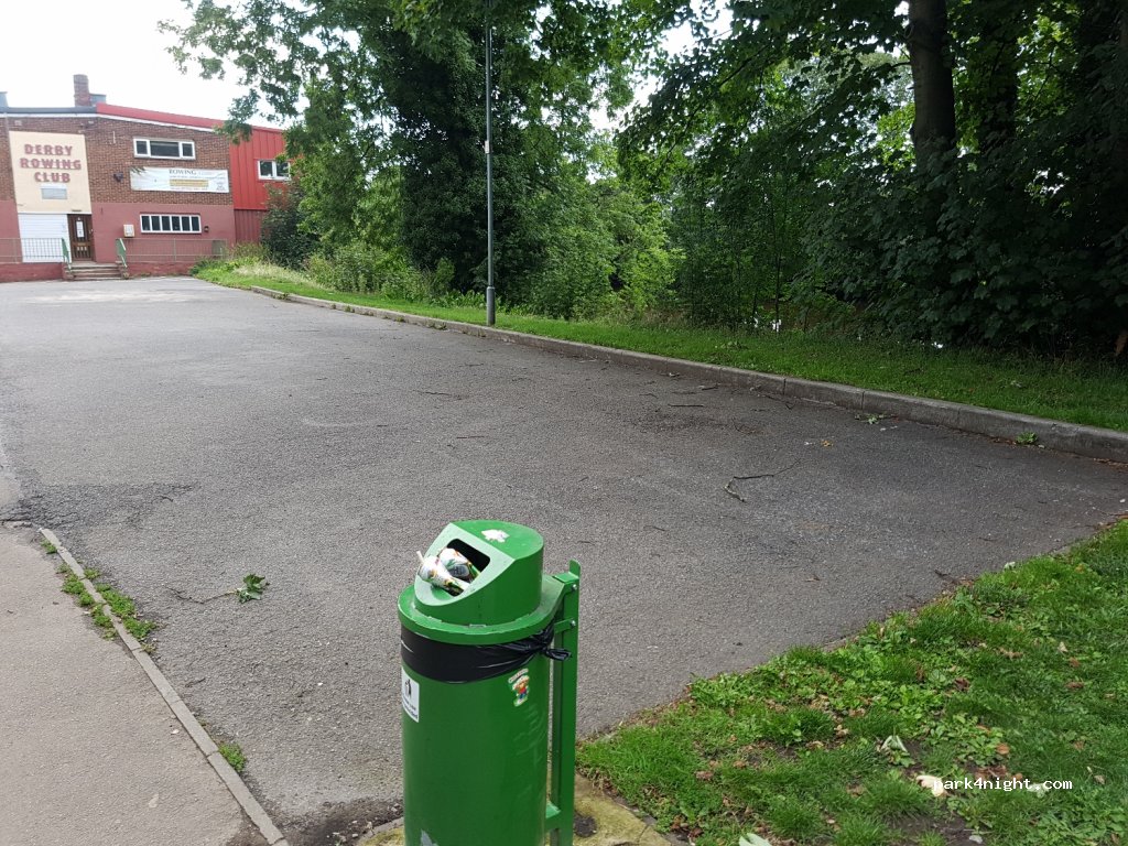 (DE1 3FB) Derby - Darley Grove, Darley Abbey — foto