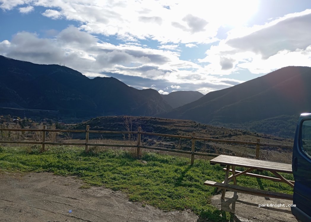 (22150) Arguis - Unnamed Road — foto 4
