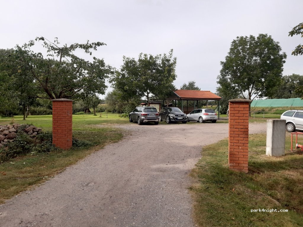Reiterhof Dammkrug Güssefeld — foto