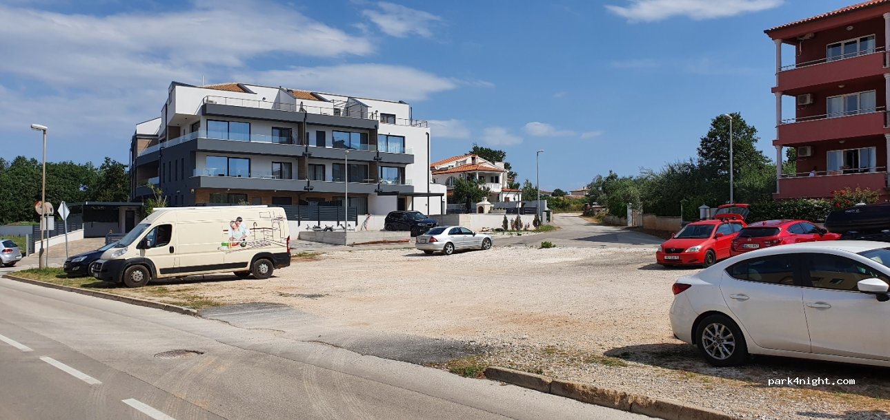 (52203) Medulin - 15 Posesi — foto 2
