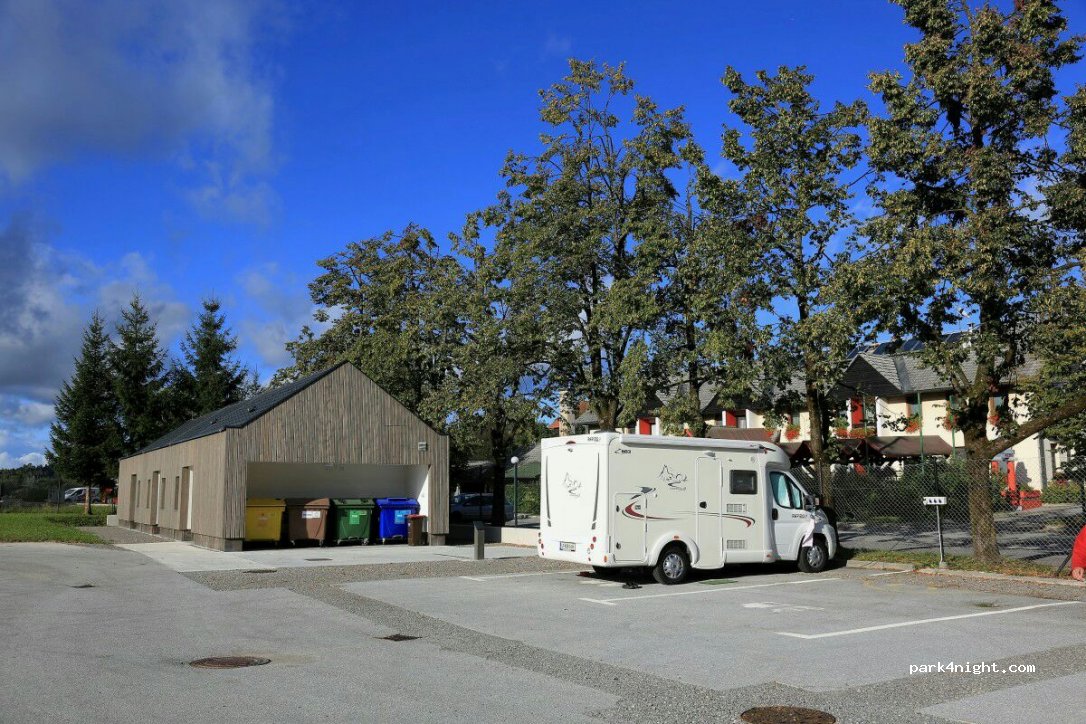 CAMP JEZERO KOČEVSKO — foto