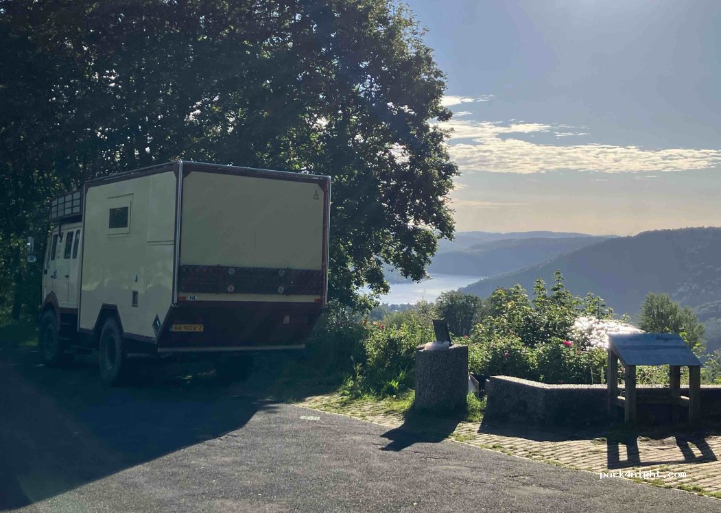 (52393) Hürtgenwald - 42 Bergsteiner Straße — foto