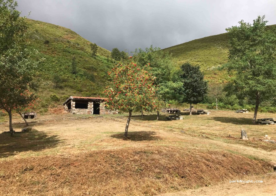 (32786) Chandrexa de Queixa - Unnamed Road — foto
