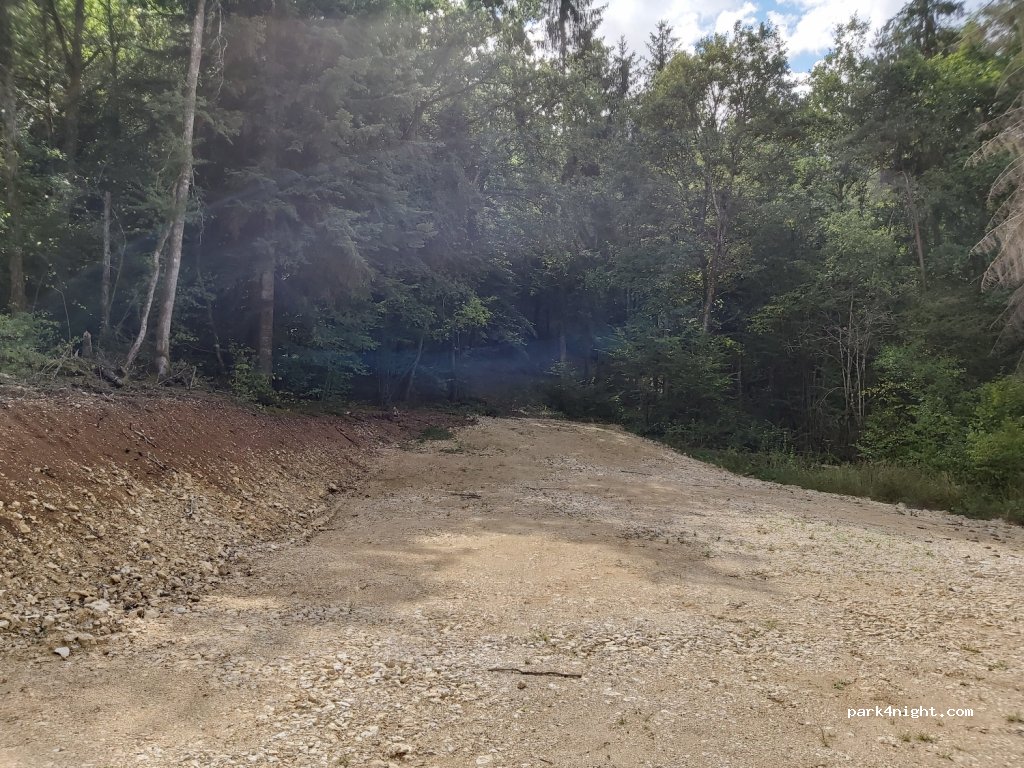 (21400) Noiron-sur-Seine - Unnamed Road — foto