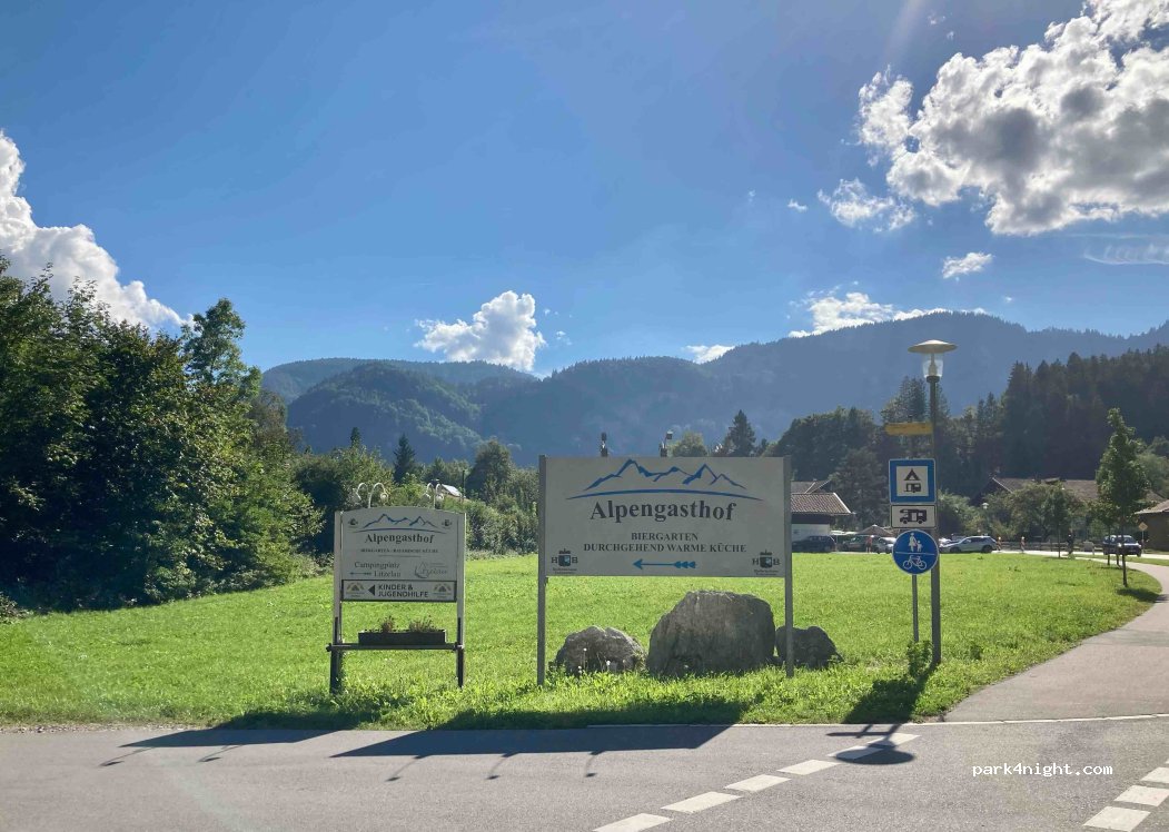 Wohnmobilstellplatz vor dem Campingplatz — foto 4