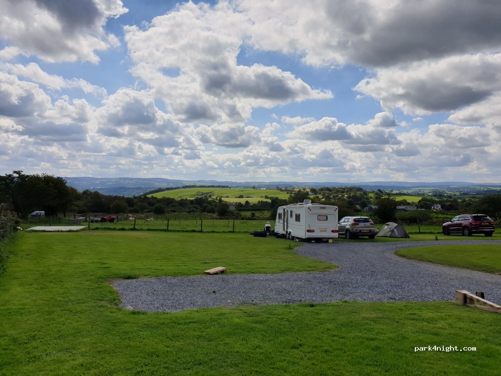 Penuwch Inn Caravan and Camping Site — foto
