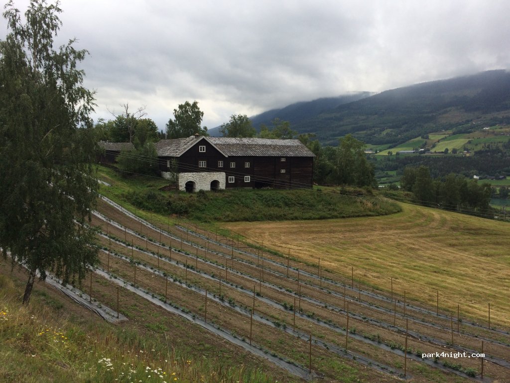 Heggerud Gård og Camping — foto
