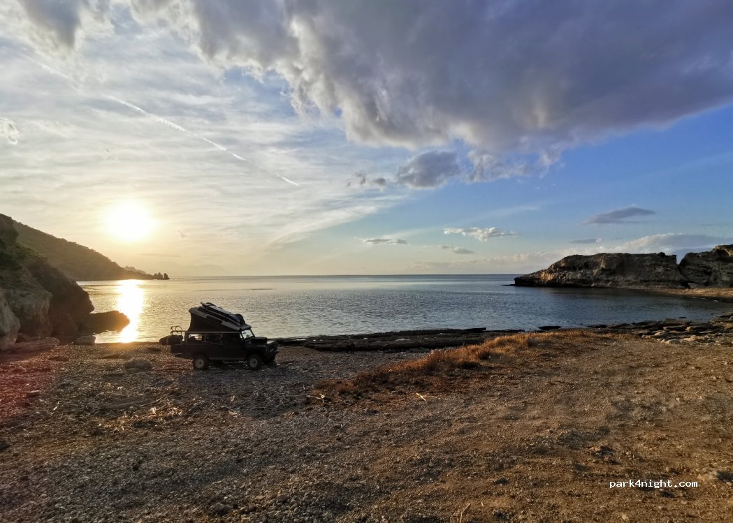 (203 00) Loutraki - — foto 2