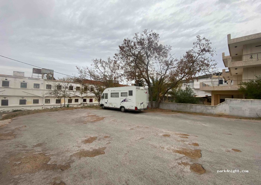 (821 00) Karfas - Eparchiaki Odos Chiou-Ormou Karfa — foto