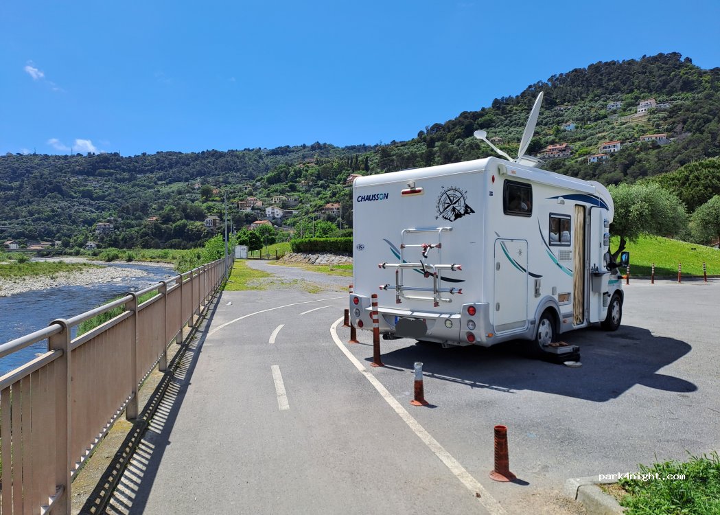 (18033) Camporosso - 200 Strada Provinciale 64 — foto 2