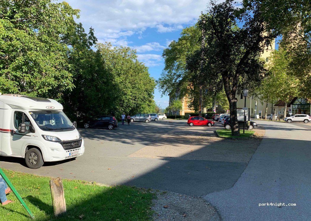 (8510) Stainz - 4 Schloßplatz — foto