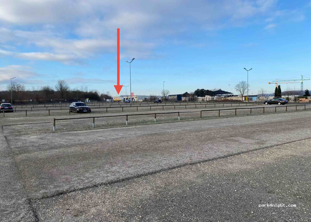 (72555) Metzingen - 8 Maienwaldstraße — foto 2