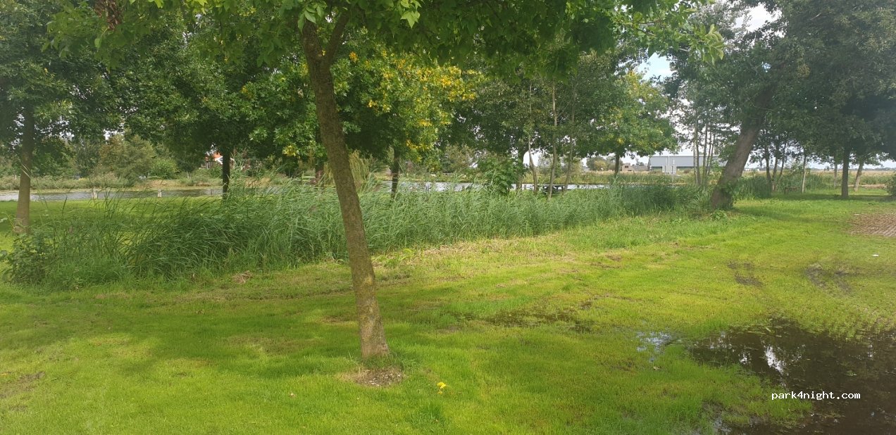 (3648 NM) Wilnis - 4G1 Bovendijk — foto