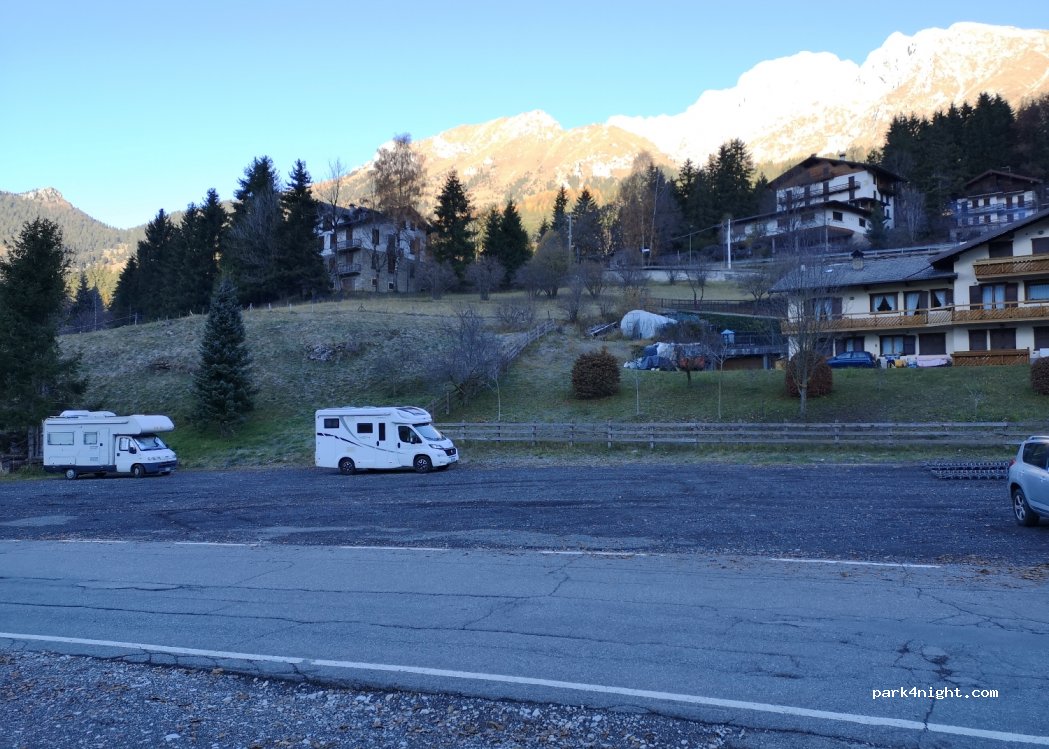 (24020) Castione della Presolana - 7 Via Donico — foto