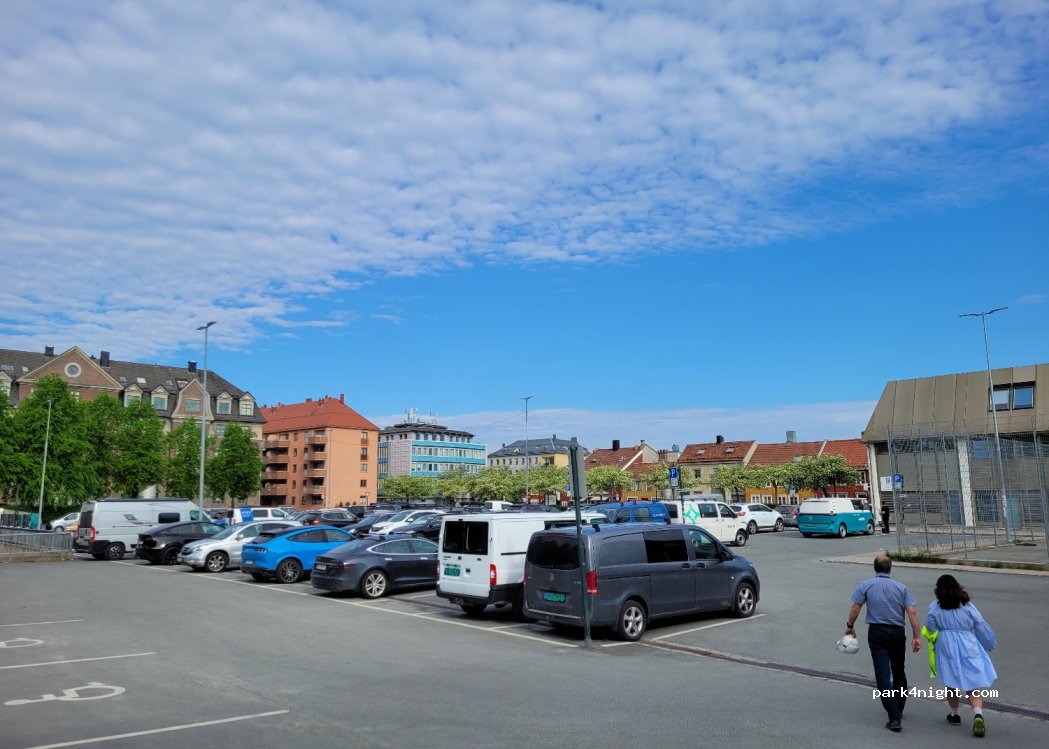 (7012)  - 42 Erling Skakkes gate — foto