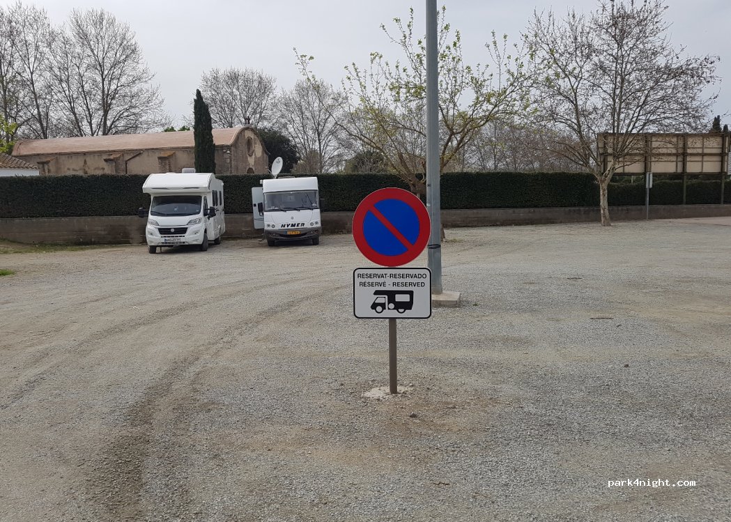 Area de Camping car Peralada — foto