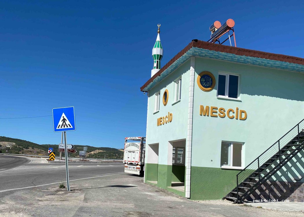 (15500)  - 15500 Denizli Burdur Yolu — foto