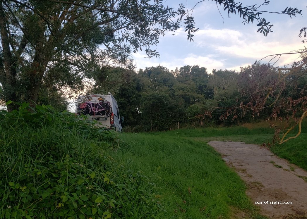 (58400) Tronsanges - Les Coteaux — foto