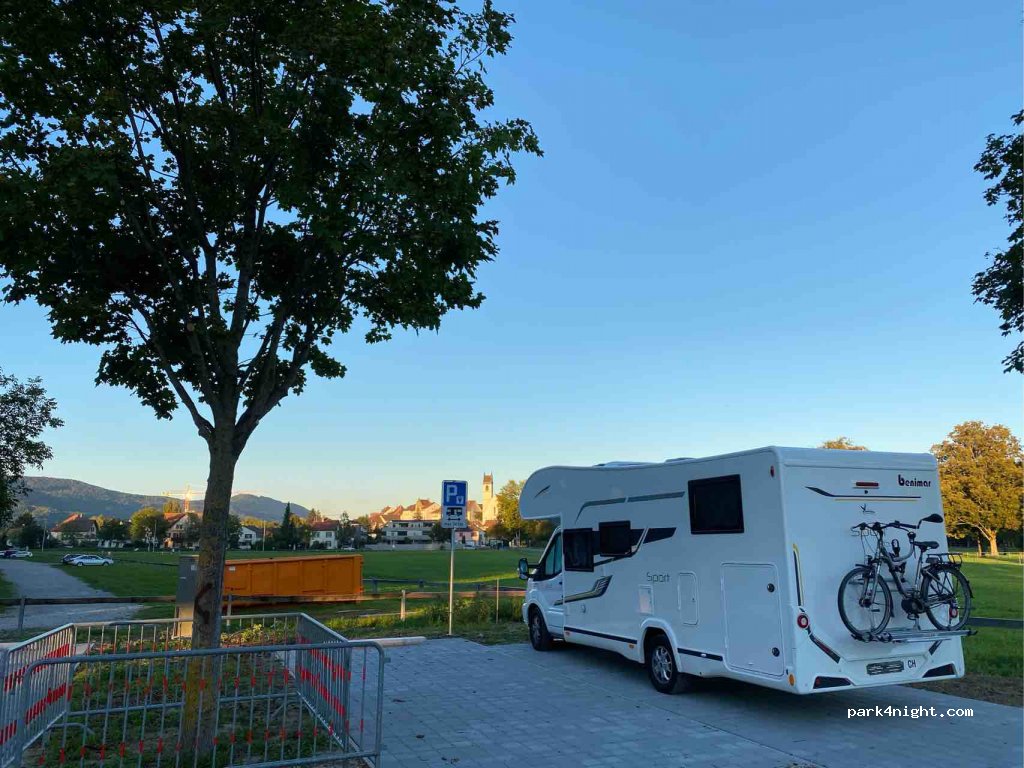 (5000) Aarau - 7 Schwimmbadstrasse — foto