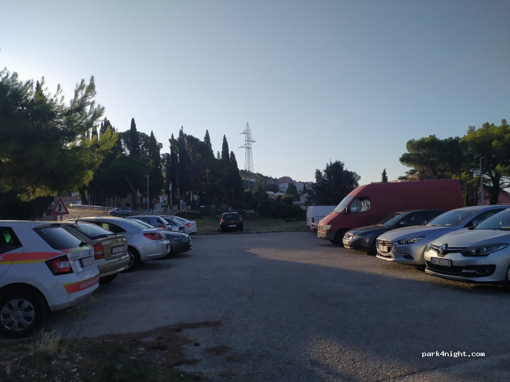 (20210) Cavtat - 20F Put od Cavtata — foto