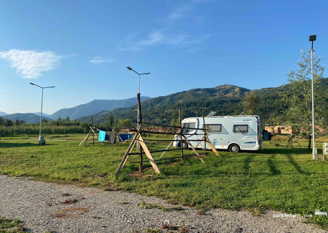 Dacii Liberi Camping — foto 2