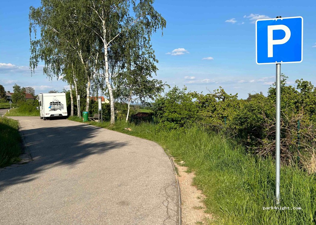 Wanderparkplatz Schnittlinger Loch — foto 3