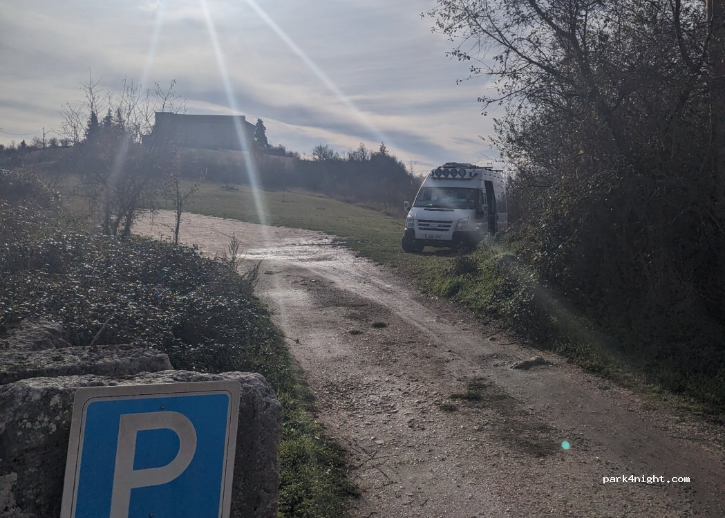 (67050) Albe - 2 Strada Provinciale 24 per Alba Fucens — foto 2