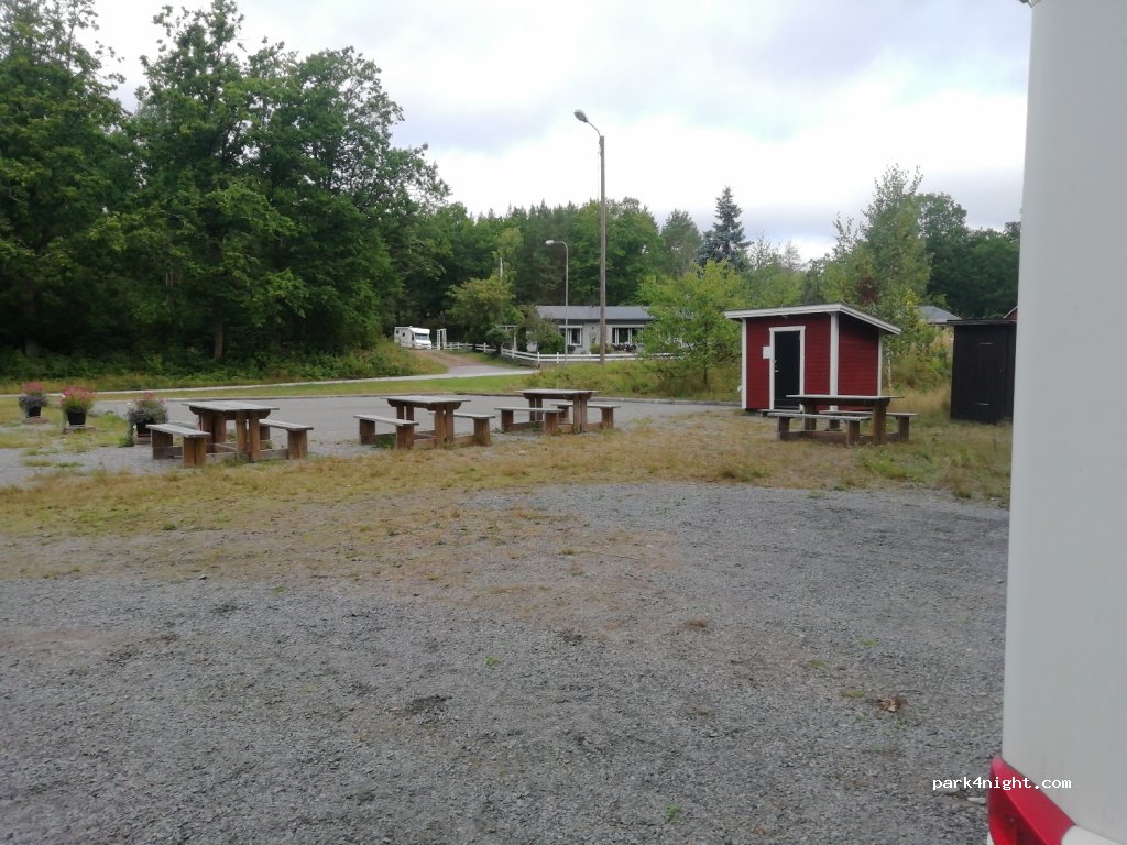 (593 97) Blankaholm - 18 Ryttarevägen — foto