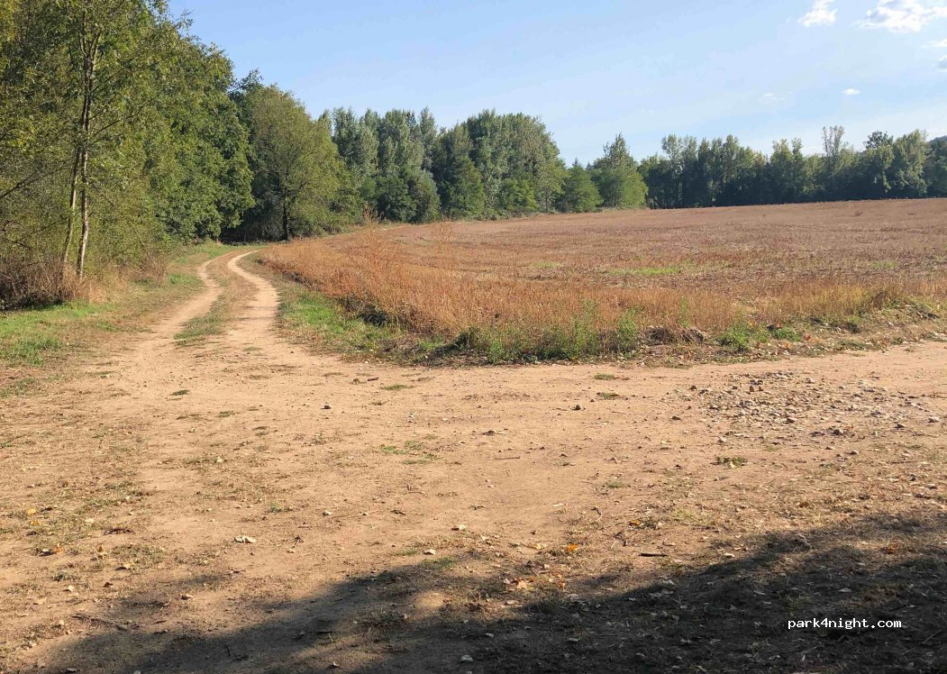 (63120) Néronde-sur-Dore - Unnamed Road — foto