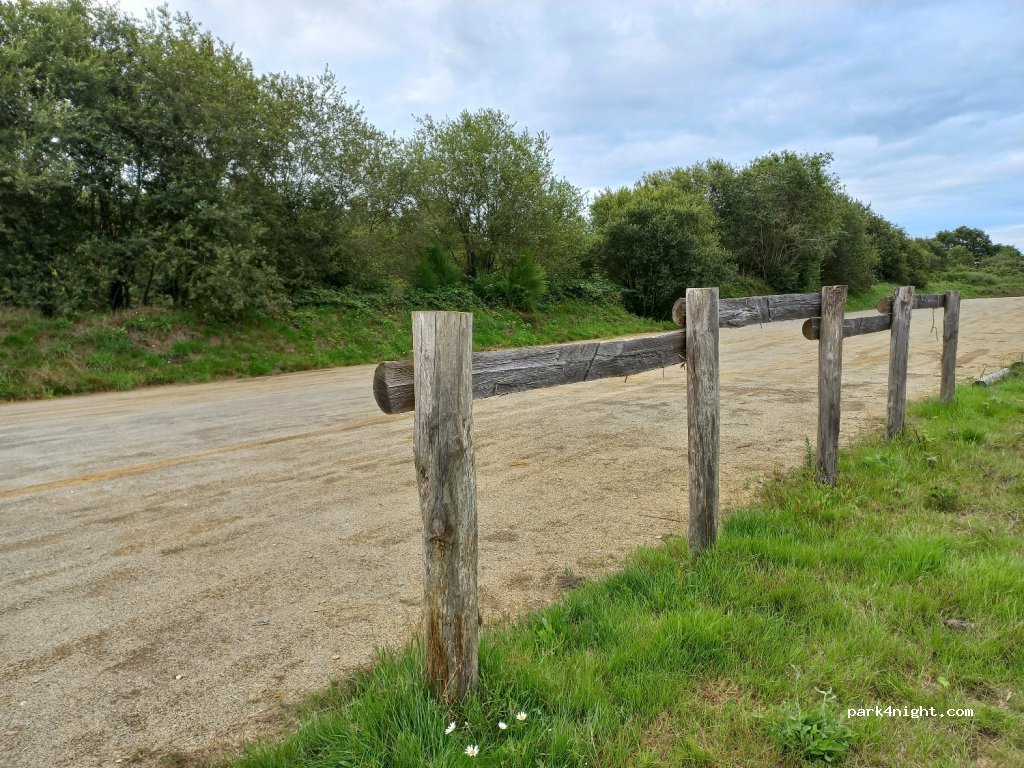 (35340) La Bouëxière - D112 — foto