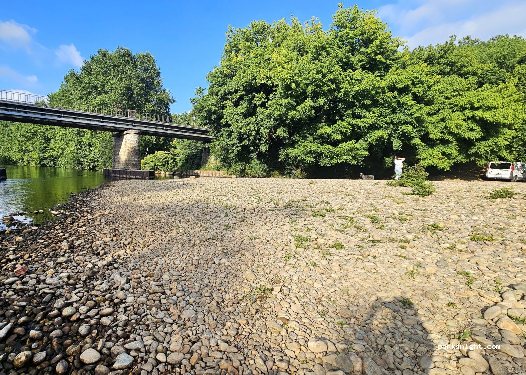 (64480) Ustaritz - 767 Rue du Bourg — foto 3