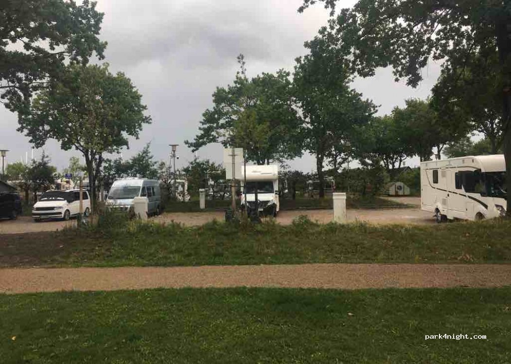 (2770) Kastrup - 33 Kastrup Strandpark — foto