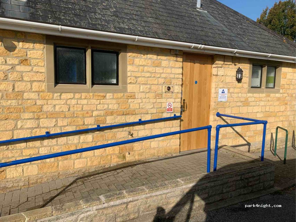 (WR12 7AH)  - 4 Church Close — foto