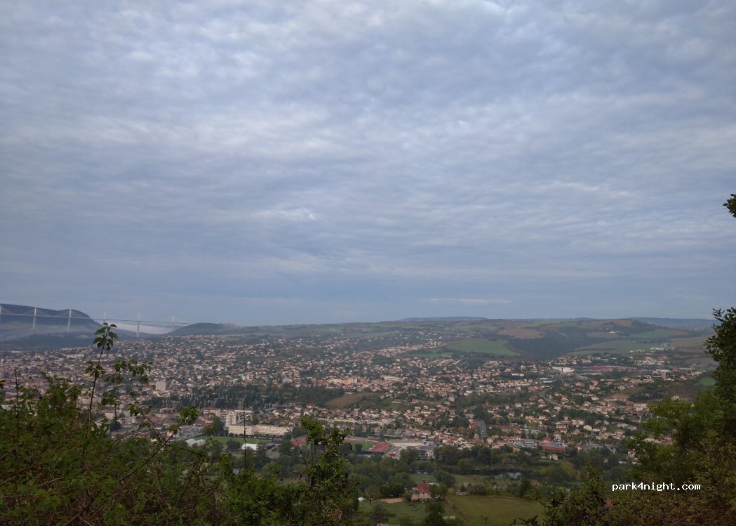 (12100) Millau - 3243 D110 — foto 2