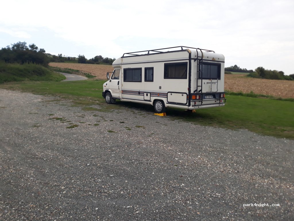 (80670) Halloy-lès-Pernois - 5-3 Rue Dailly — foto