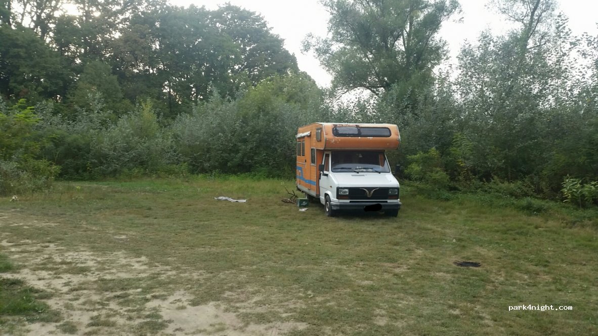 (31554) Gat - Unnamed Road — foto