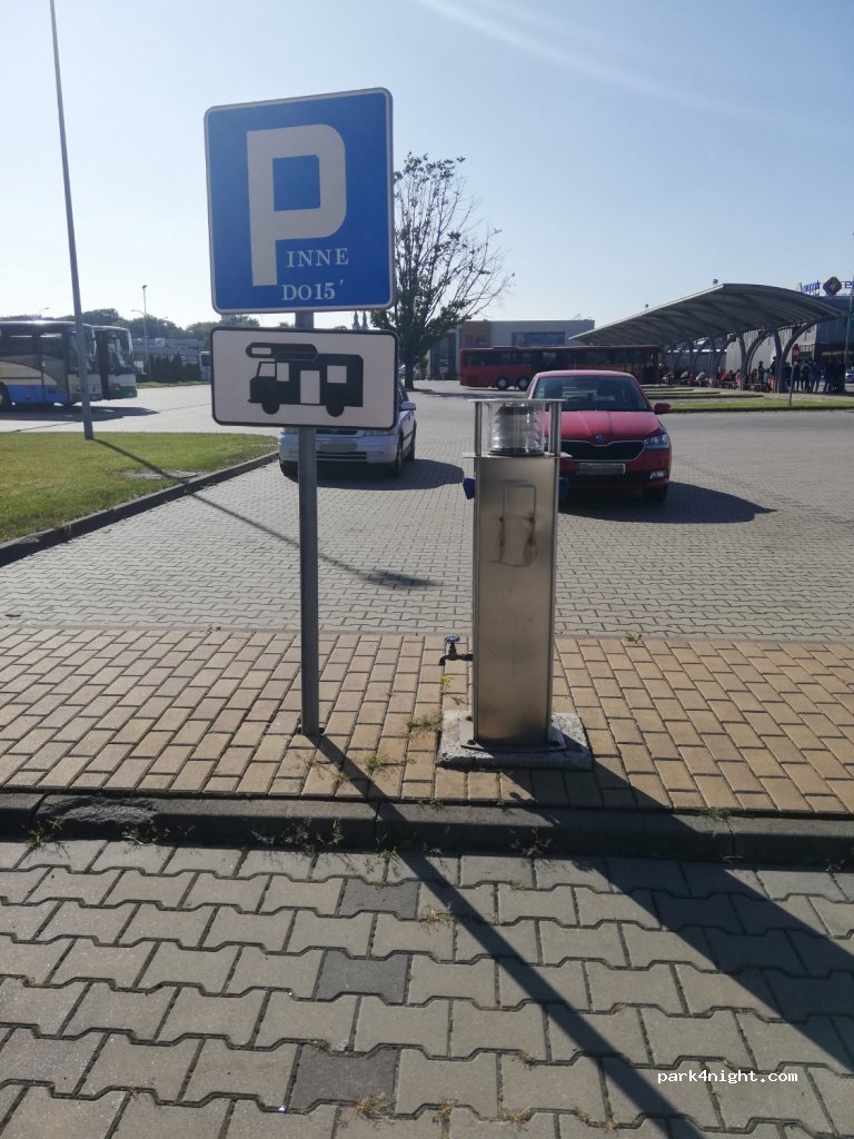 (98-300) Wieluń - 15 Staszica — foto