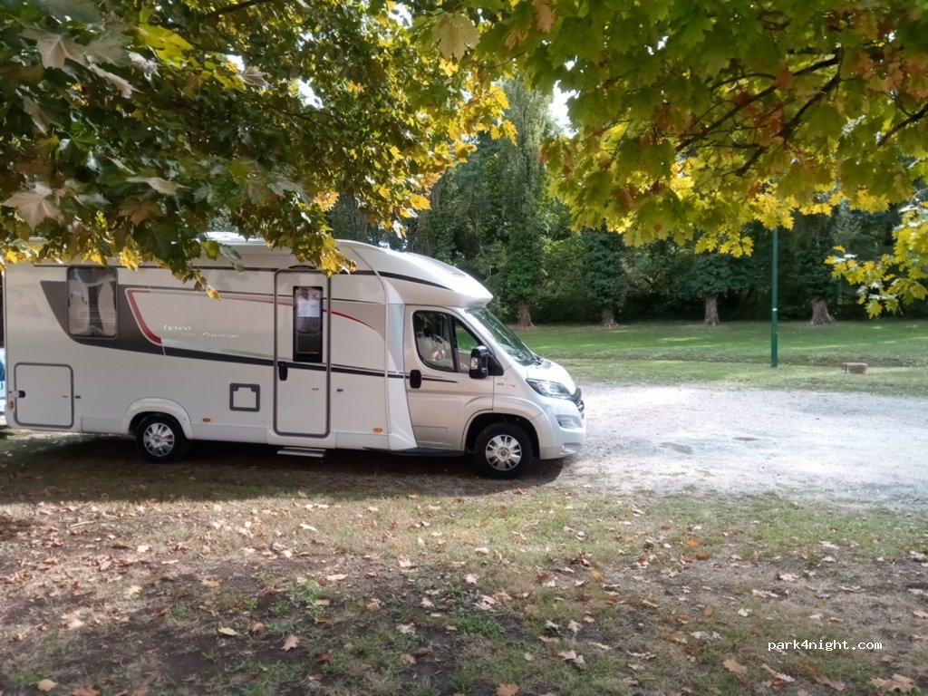 (24400) Issac - D38 — foto