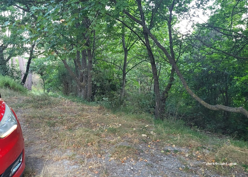 (06440) Peille - Saint-Bernard — foto