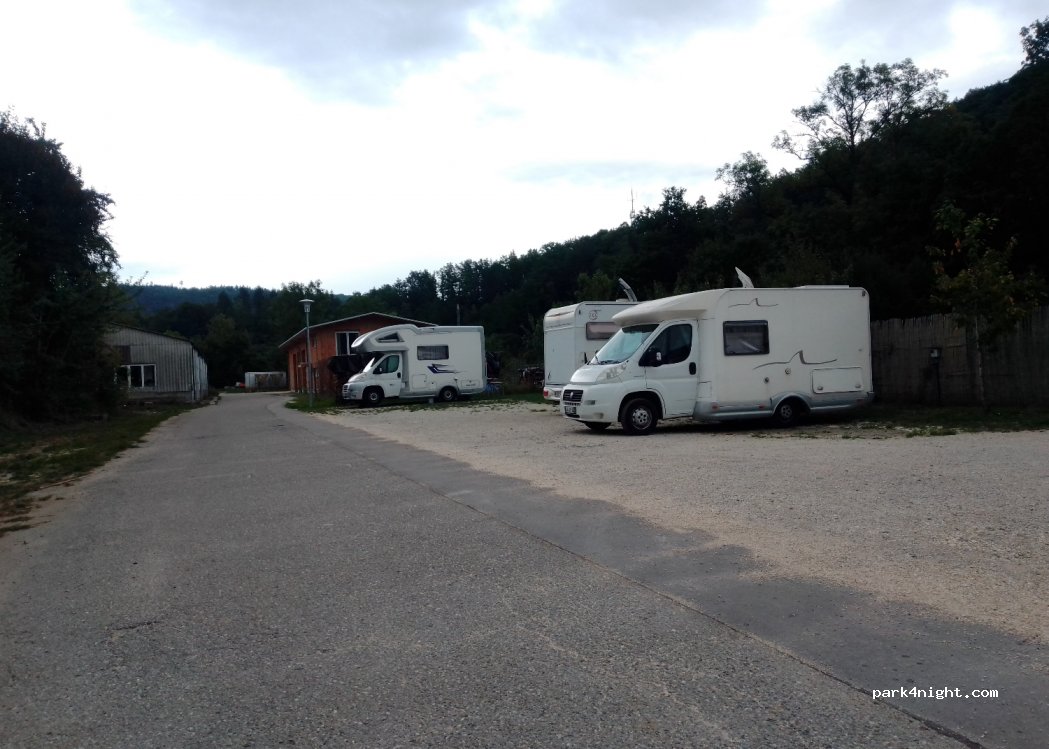 Wohnmobilstellplatz im Naturpark Oberen Donautal — foto 2