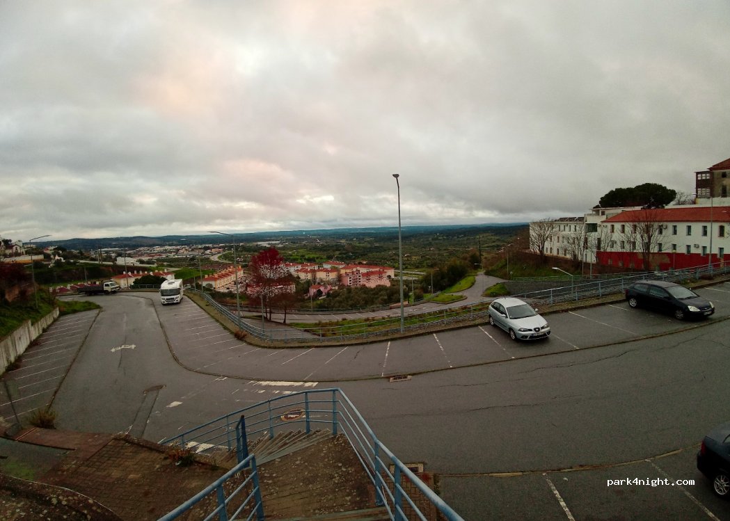 (7300-126) Portalegre - 97 Rua 1º de Maio — foto