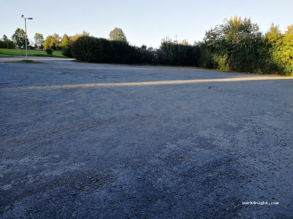 Parkplatz Am Schloss — foto 2