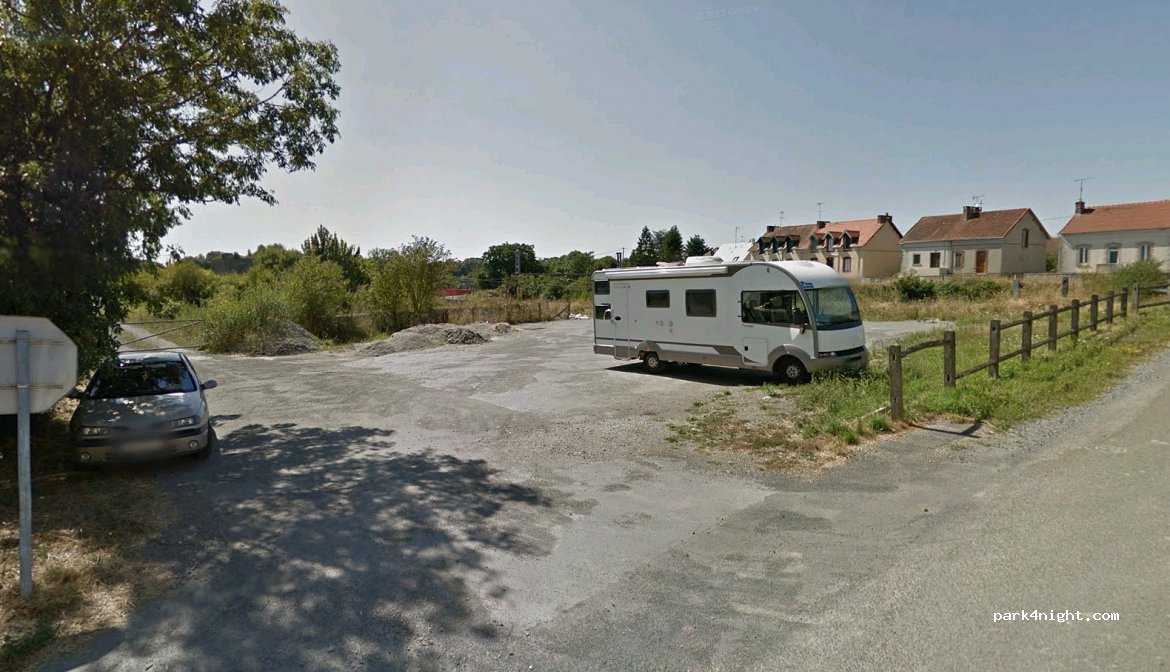 (53950) Louverné - La Gare — foto