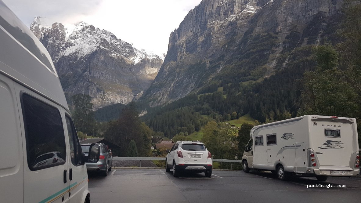 Grindelwald Parking — foto