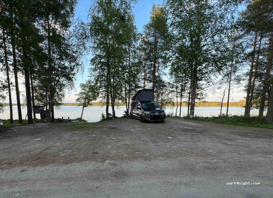 (905 95) Ersmark - Unnamed Road — foto 4