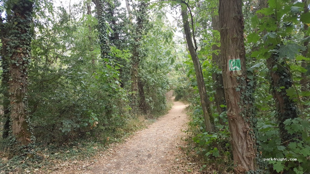 Wanderparkplatz -Auf der Hemm — foto 3