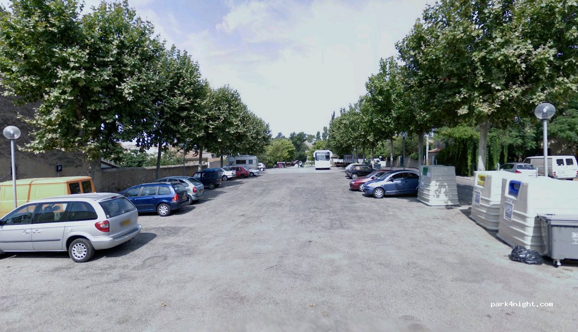 (11560) Fleury - 16 Place du Ramonétage — foto