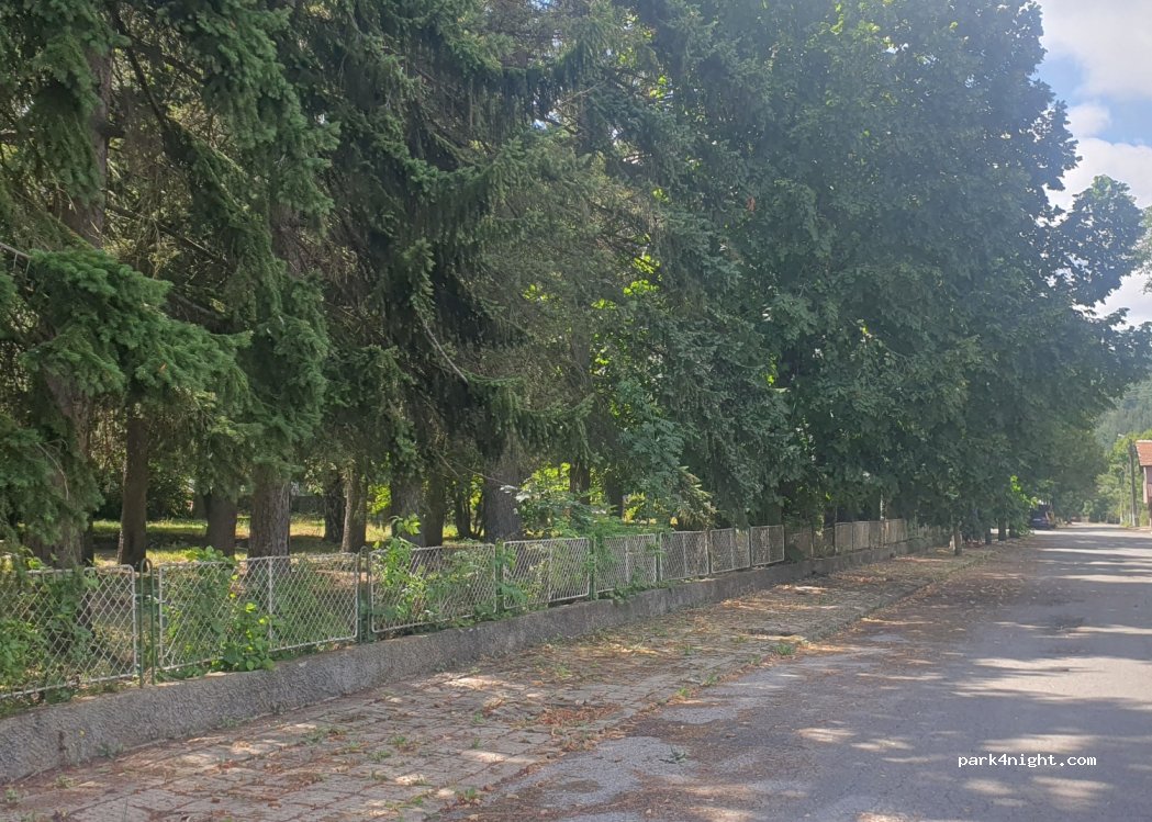 (2570) Gyueshevo - Unnamed Road — foto