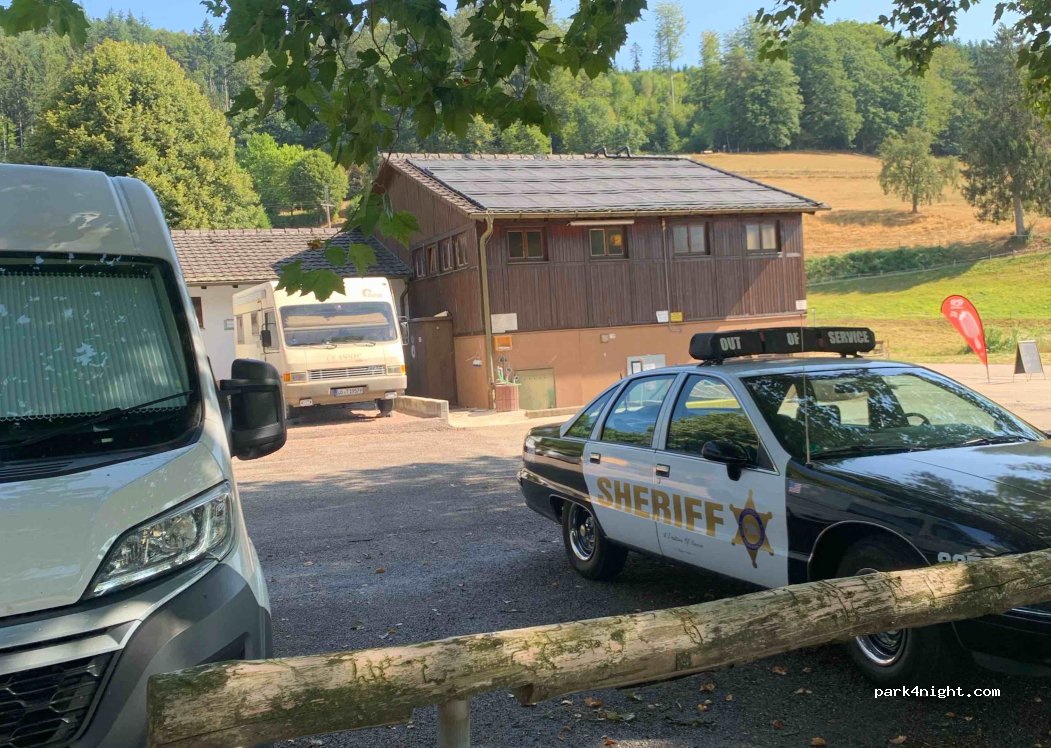 Wohnmobilstellplatz am Schwimmbad Schweigmatt — foto 4