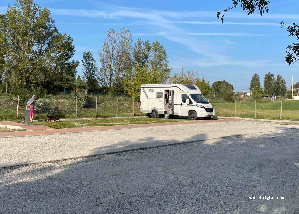 (60030) CASTELBELLINO stazione - Strada Provinciale 11 — foto 3